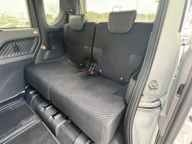 DAIHATSU TANTO CUSTOM 2020 Image 31