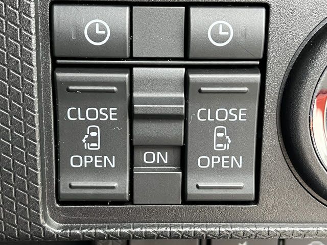 DAIHATSU TANTO CUSTOM 2020 Image 31