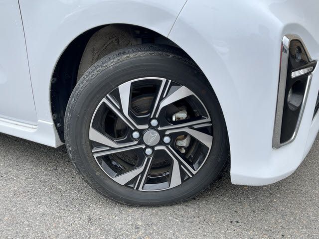 DAIHATSU TANTO CUSTOM 2020 Image 31