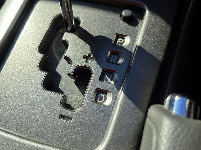 SUBARU IMPREZA 5DOOR 2011 Image 31