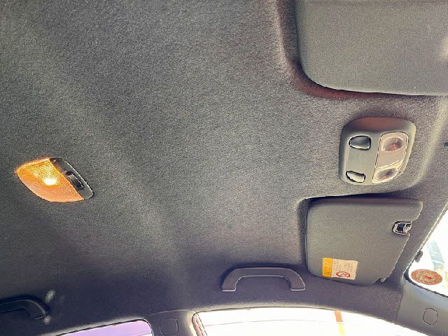 SUBARU IMPREZA 5DOOR 2011 Image 31