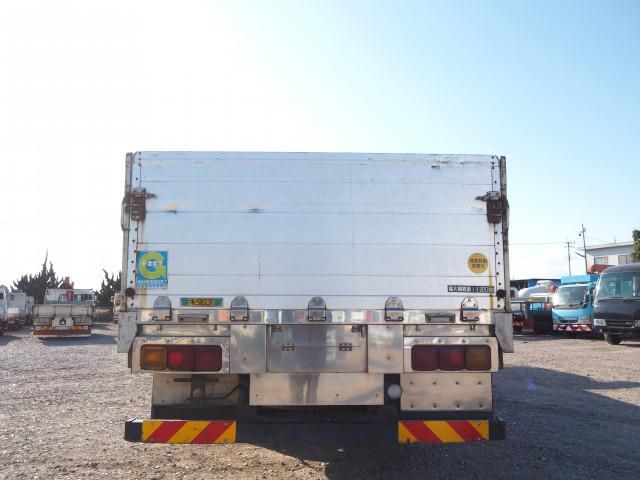 NISSAN DIESEL QUON 2012 Image 31