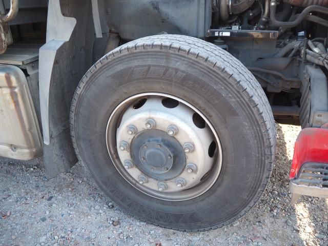 NISSAN DIESEL QUON 2012 Image 31