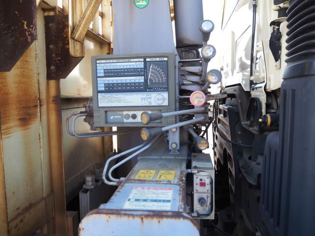 HINO PROFIA 2004 Image 31