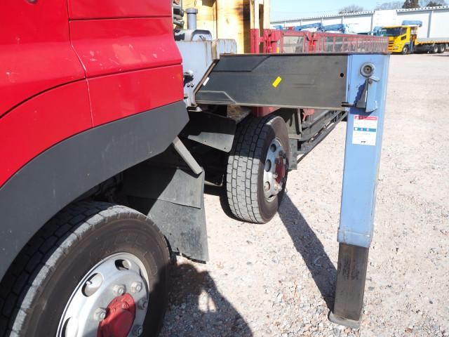 HINO PROFIA 2004 Image 31