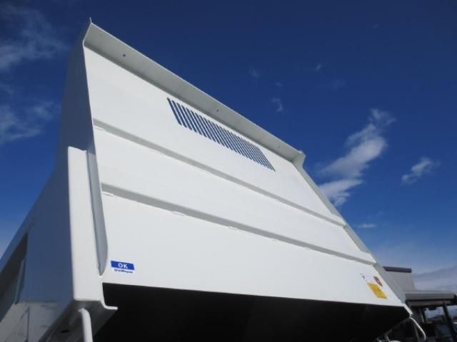 MITSUBISHI CANTER 2025 Image 31