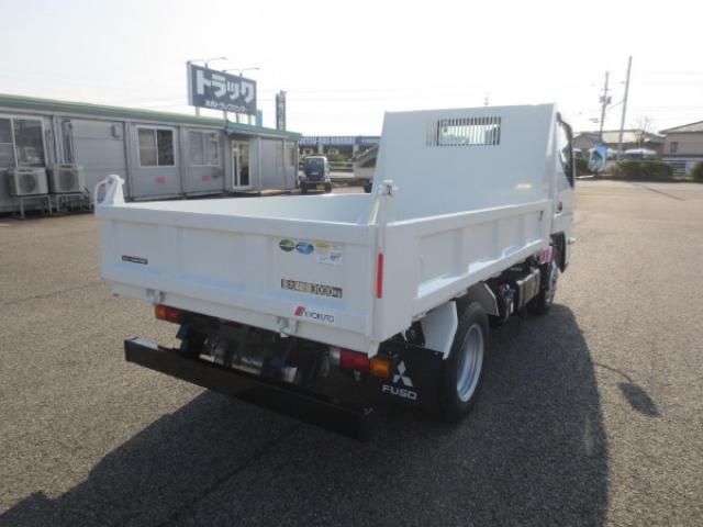 MITSUBISHI CANTER 2025 Image 31