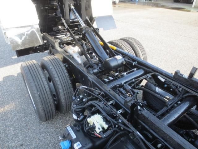 MITSUBISHI CANTER 2025 Image 31