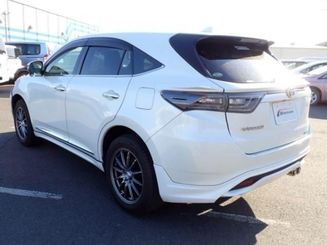 TOYOTA HARRIER 2WD 2016 Image 31