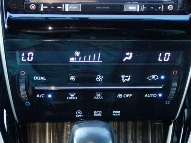 TOYOTA HARRIER 4WD 2015 Image 31