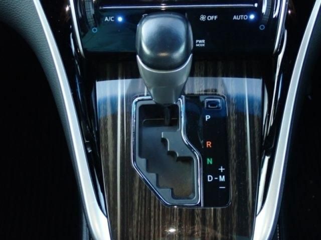 TOYOTA HARRIER 4WD 2015 Image 31