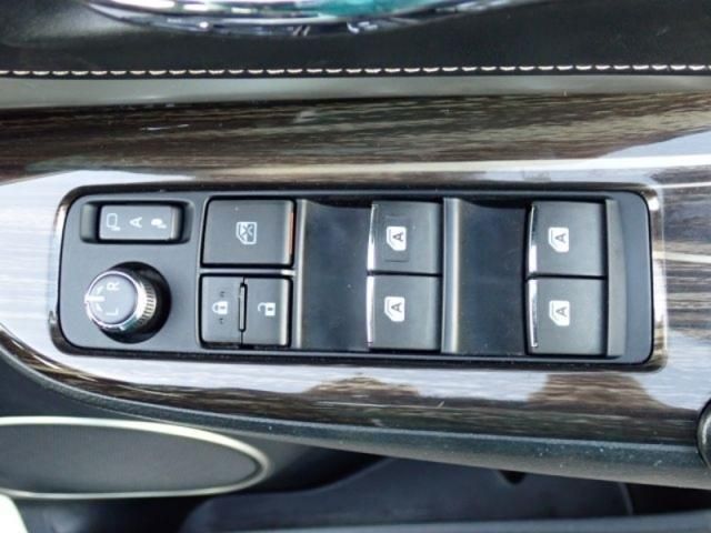 TOYOTA HARRIER 4WD 2015 Image 31