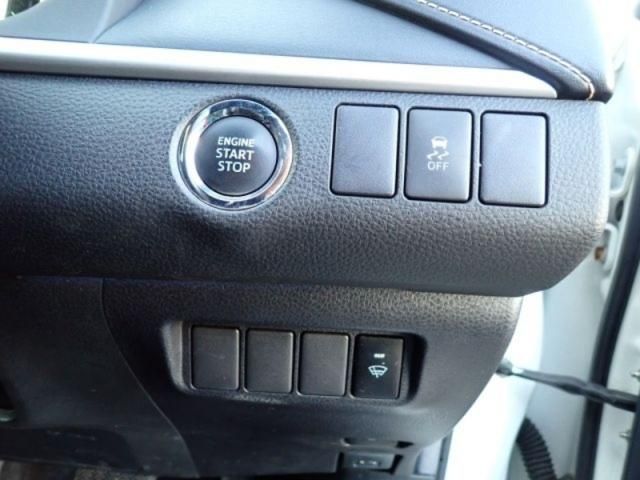 TOYOTA HARRIER 4WD 2015 Image 31