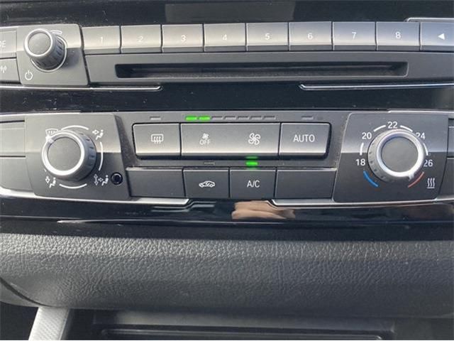 BMW 1SERIES 2017 Image 31