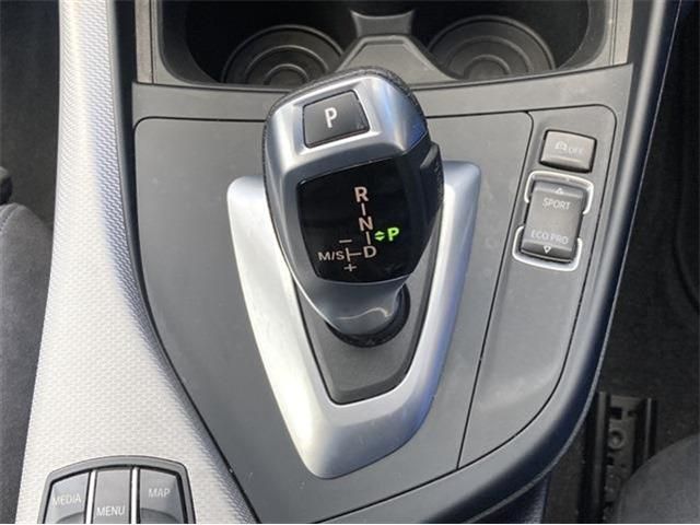 BMW 1SERIES 2017 Image 31