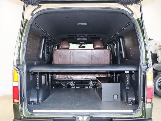 TOYOTA HIACE VAN 2WD 2019 Image 31