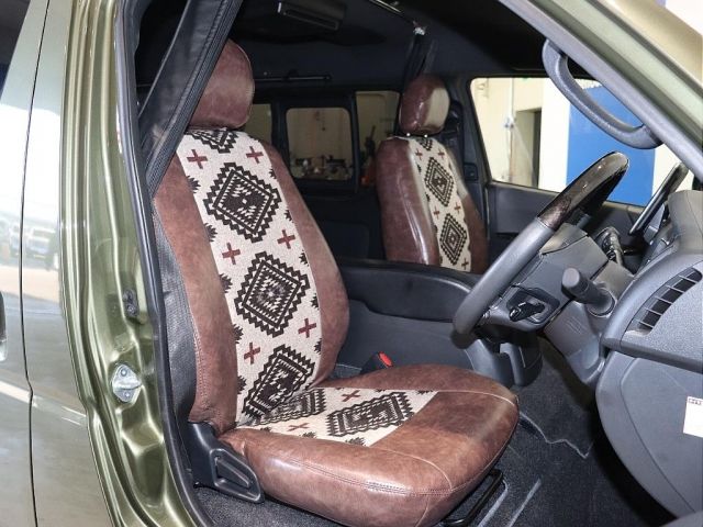 TOYOTA HIACE VAN 2WD 2019 Image 31