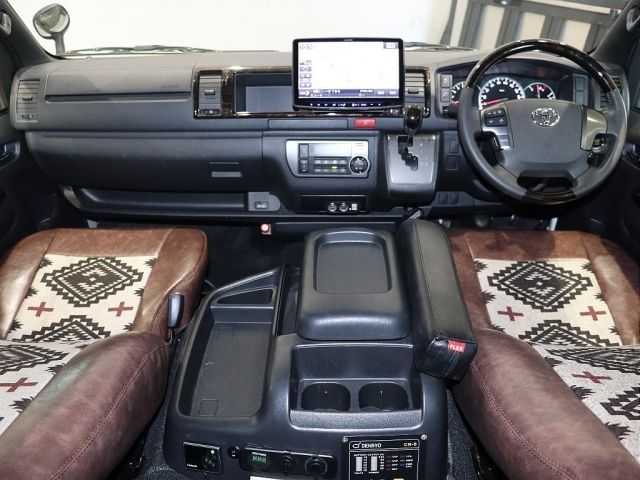 TOYOTA HIACE VAN 2WD 2019 Image 31