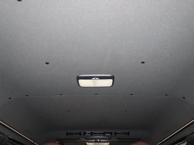 TOYOTA HIACE VAN 2WD 2019 Image 31