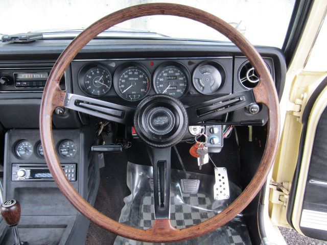 NISSAN BLUEBIRD COUPE 1969 Image 31