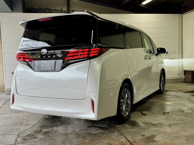 TOYOTA ALPHARD 2025 Image 31