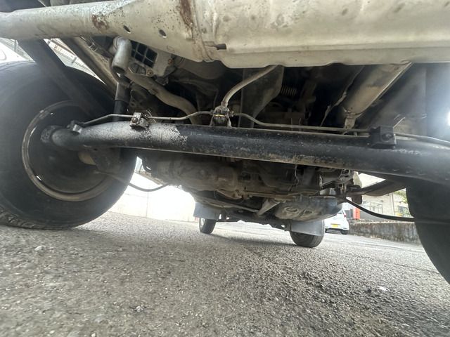 HONDA ACTY TRUCK 4WD 1998 Image 31