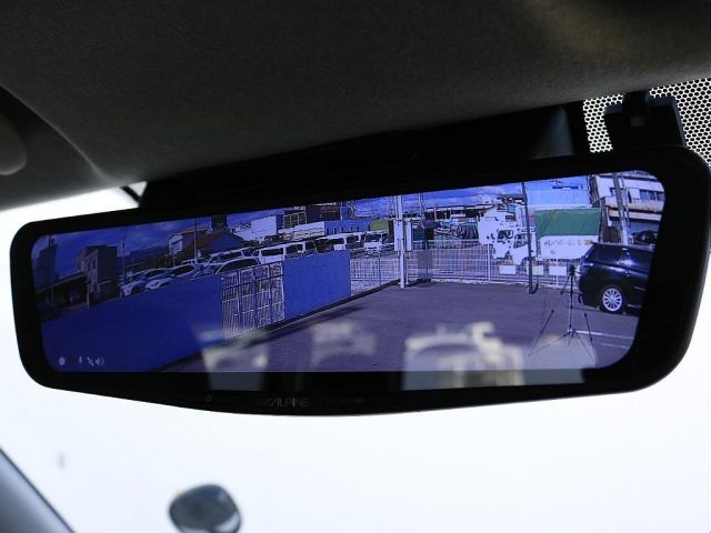 TOYOTA HIACE VAN 4WD 2023 Image 31