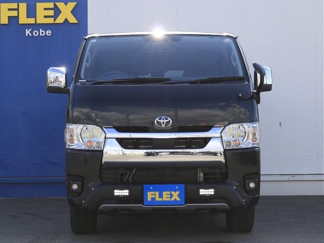 TOYOTA HIACE VAN 4WD 2023 Image 31