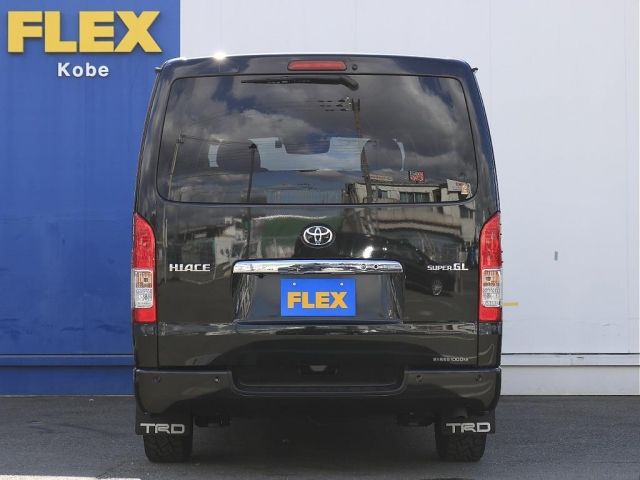 TOYOTA HIACE VAN 4WD 2023 Image 31