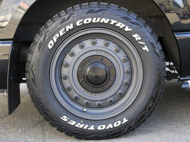 TOYOTA HIACE VAN 4WD 2023 Image 31