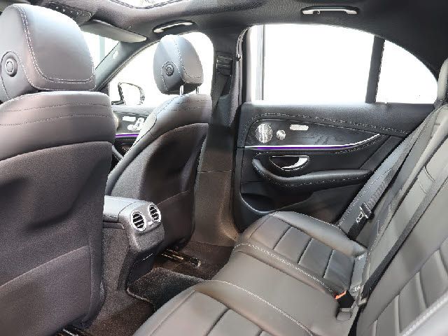 MERCEDES BENZ E CLAS 2019 Image 31