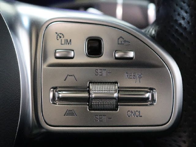 MERCEDES BENZ E CLAS 2019 Image 31