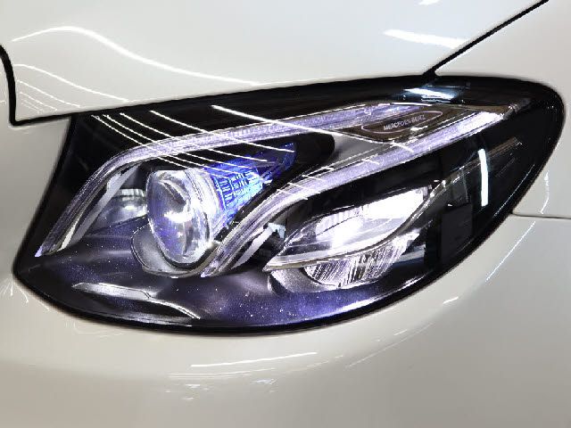 MERCEDES BENZ E CLAS 2019 Image 31