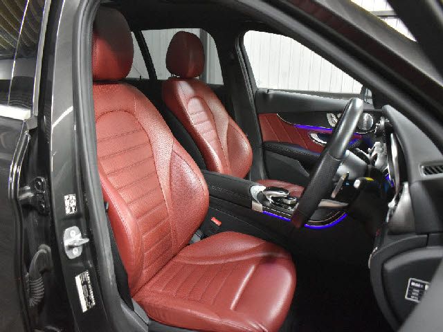 MERCEDES BENZ C CLAS 2019 Image 31