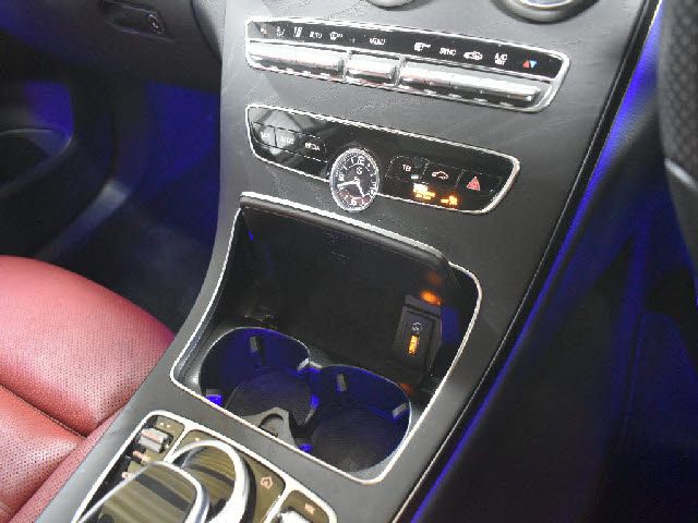 MERCEDES BENZ C CLAS 2019 Image 31
