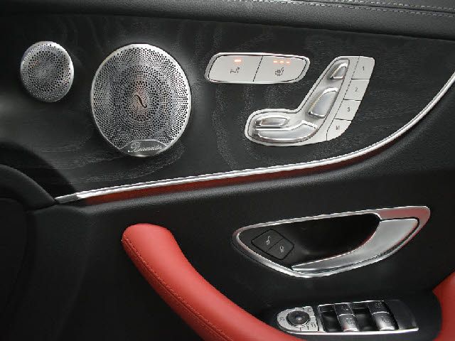 MERCEDES BENZ E CLAS 2017 Image 31