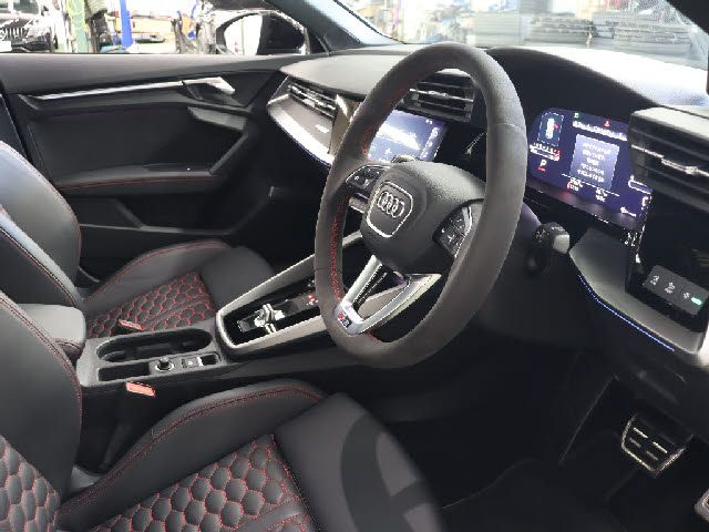 AUDI RS3 SEDAN 2022 Image 31