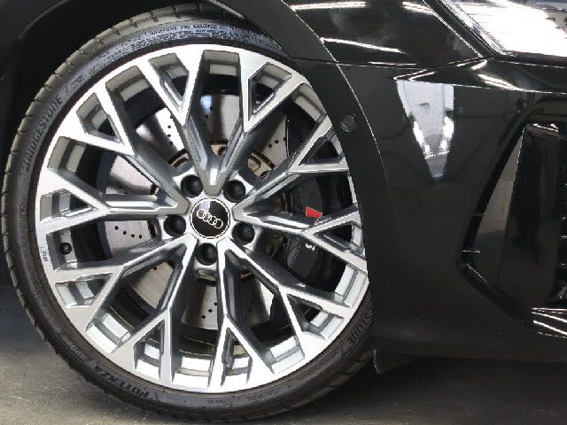 AUDI RS3 SEDAN 2022 Image 31