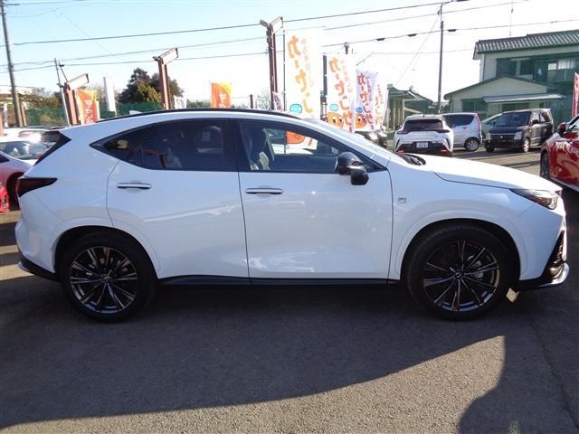 TOYOTA LEXUS NX350H 2023 Image 31