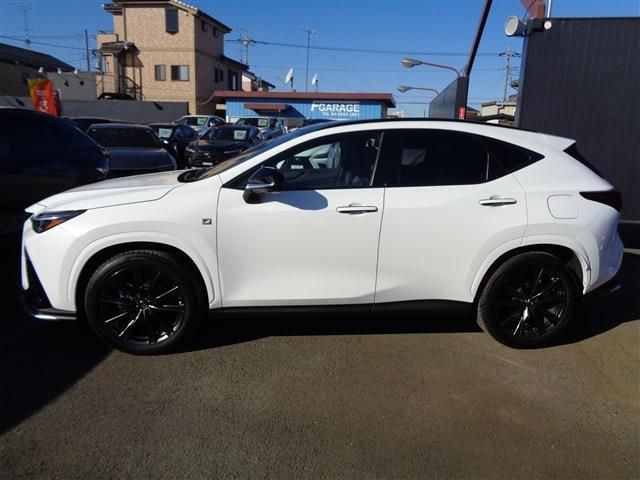 TOYOTA LEXUS NX350H 2023 Image 31