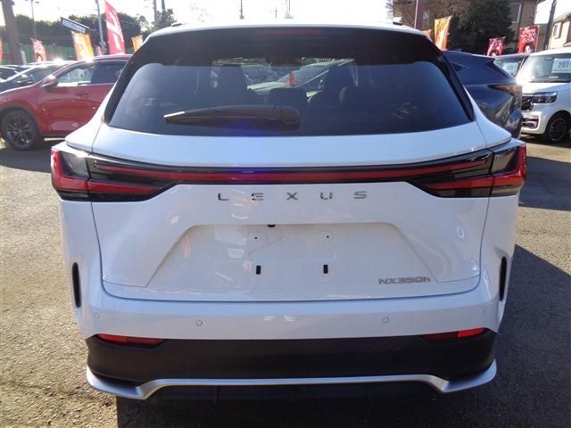 TOYOTA LEXUS NX350H 2023 Image 31