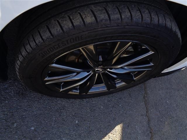 TOYOTA LEXUS NX350H 2023 Image 31