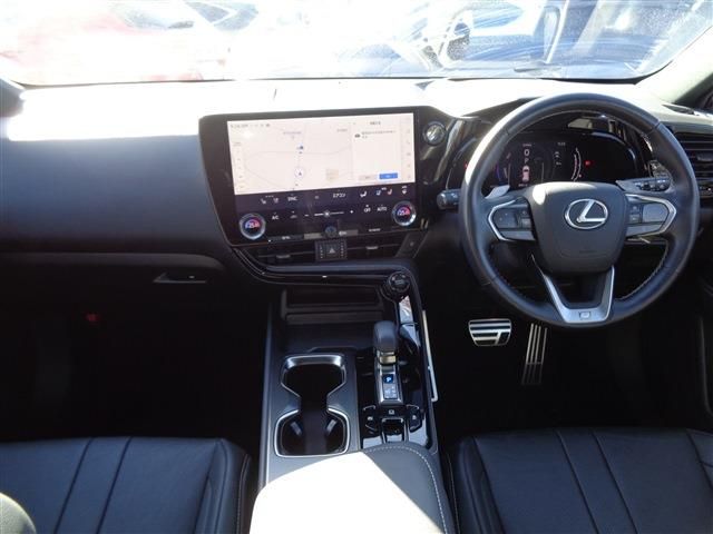 TOYOTA LEXUS NX350H 2023 Image 31