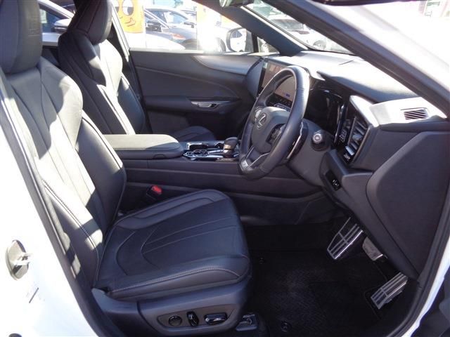 TOYOTA LEXUS NX350H 2023 Image 31