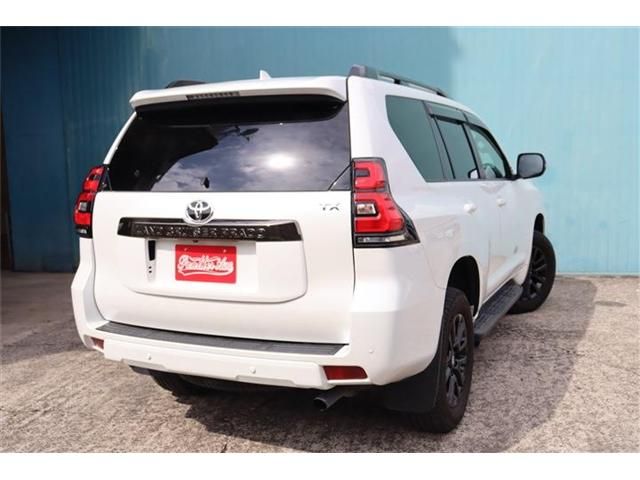 TOYOTA LANDCRUISER PRADO 2022 Image 31