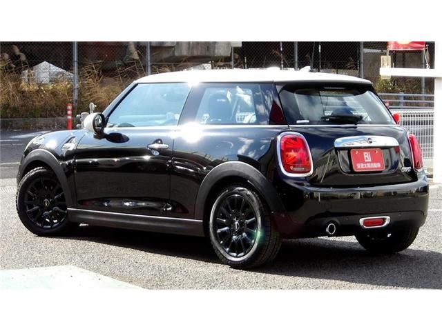 BMW MINI COOPER 2018 Image 31