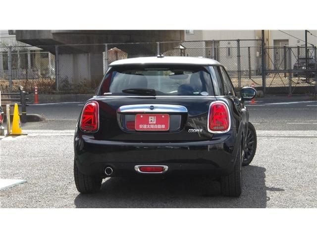 BMW MINI COOPER 2018 Image 31