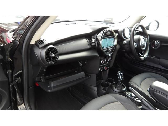 BMW MINI COOPER 2018 Image 31