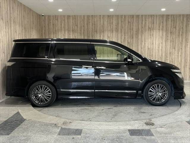 NISSAN ELGRAND 2019 Image 31