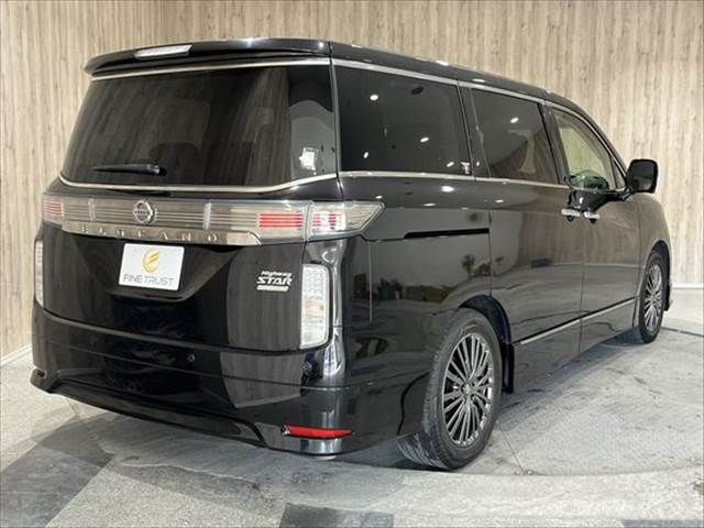 NISSAN ELGRAND 2019 Image 31